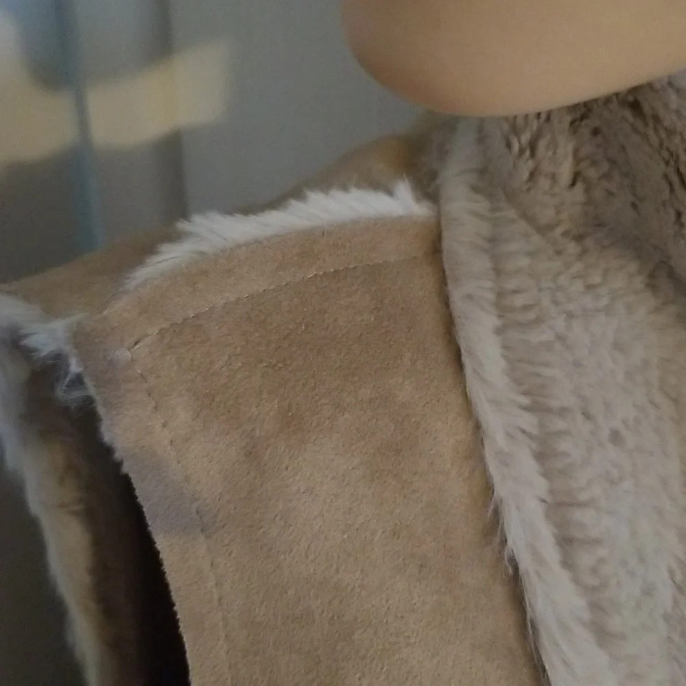 Joseph Ribkoff vest - Picture 6 of 7